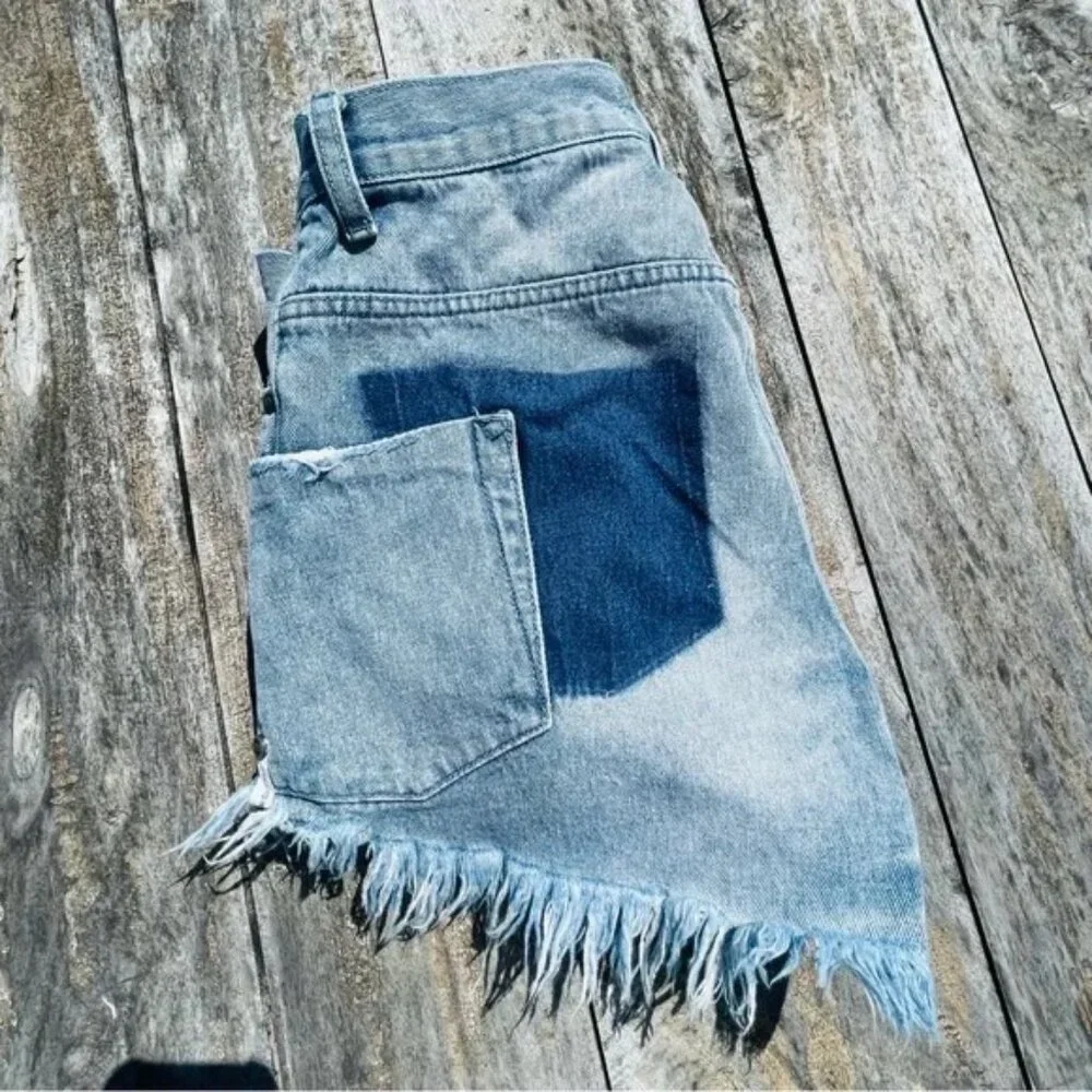 ONE by One Teaspoon X^x Shorts HIGH WAIST BONITA HIGH WAISTED SLIM FIT RAW Hem